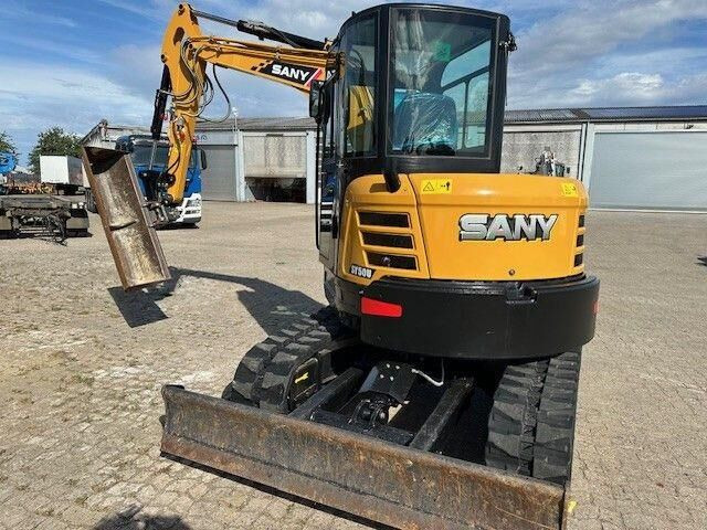 Sany SY 50U, Tilt, Hydr. S.W.S., Klima, Yanmar, TOP - Lánctalpas kotró: 3 kép. Sany SY 50U, Tilt, Hydr. S.W.S., Klima, Yanmar, TOP - Lánctalpas kotró: 3 kép.