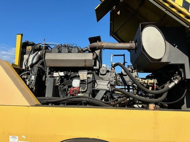 Schmidt CJS 914 Super, Kehrmaschine, Mercedes Motor - Utcaseprő gép: 5 kép. Schmidt CJS 914 Super, Kehrmaschine, Mercedes Motor - Utcaseprő gép: 5 kép.
