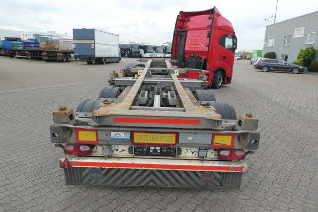 Schmitz Cargobull SCF 24 SLIDER, 2x20/1x30/1x40/1x45 Fuß Container - Félpótkocsi cserefelépítményes: 3 kép. Schmitz Cargobull SCF 24 SLIDER, 2x20/1x30/1x40/1x45 Fuß Container - Félpótkocsi cserefelépítményes: 3 kép.