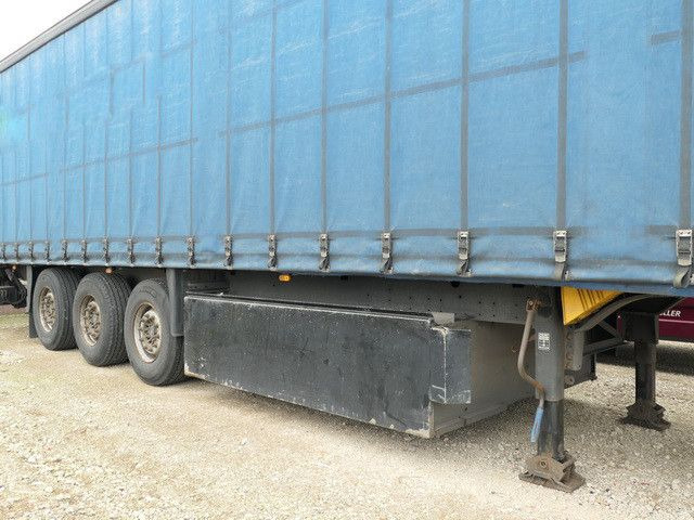 Schmitz Cargobull SCS 24 - 13.62 EB, Edscha, LBW, Palettenkasten - Ponyvás félpótkocsi: 2 kép. Schmitz Cargobull SCS 24 - 13.62 EB, Edscha, LBW, Palettenkasten - Ponyvás félpótkocsi: 2 kép.
