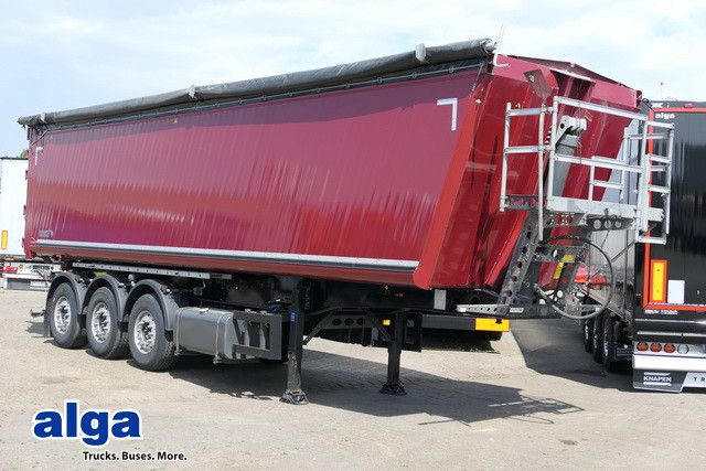 Schmitz Cargobull SKI 24 SL 9.6/Kombitüren/51 cbm./Wassertank - Félpótkocsi billenőplatós: 1 kép. Schmitz Cargobull SKI 24 SL 9.6/Kombitüren/51 cbm./Wassertank - Félpótkocsi billenőplatós: 1 kép.