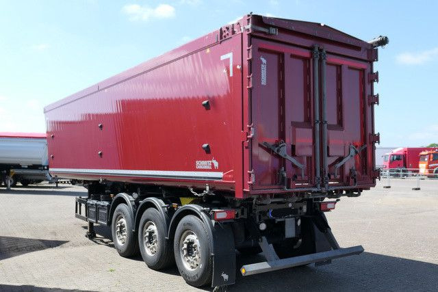 Schmitz Cargobull SKI 24 SL 9.6/Kombitüren/51 cbm./Wassertank - Félpótkocsi billenőplatós: 4 kép. Schmitz Cargobull SKI 24 SL 9.6/Kombitüren/51 cbm./Wassertank - Félpótkocsi billenőplatós: 4 kép.