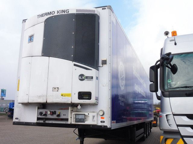 Schmitz Cargobull SKO 24/L - 3.4 FP,, Doppelstock, Thermo King - Félpótkocsi hűtős: 2 kép. Schmitz Cargobull SKO 24/L - 3.4 FP,, Doppelstock, Thermo King - Félpótkocsi hűtős: 2 kép.