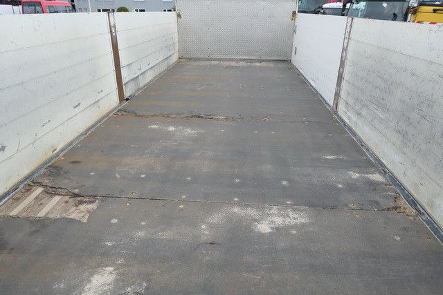 Schwarzmüller T-SERIE, Baustoffe, BPW, Alu-Felgen,7.100mm lang - Platós pótkocsi: 5 kép. Schwarzmüller T-SERIE, Baustoffe, BPW, Alu-Felgen,7.100mm lang - Platós pótkocsi: 5 kép.
