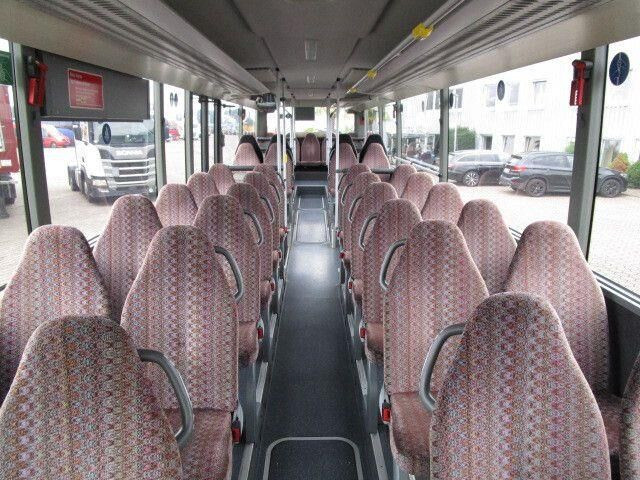 Setra S 415 UL, Klima, Schaltung, 1. Hand - Távolsági busz: 3 kép. Setra S 415 UL, Klima, Schaltung, 1. Hand - Távolsági busz: 3 kép.