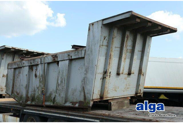 Stahl Hinterkippmulde ca. 20 cbm - Billenőplatós teherautó: 1 kép. Stahl Hinterkippmulde ca. 20 cbm - Billenőplatós teherautó: 1 kép.