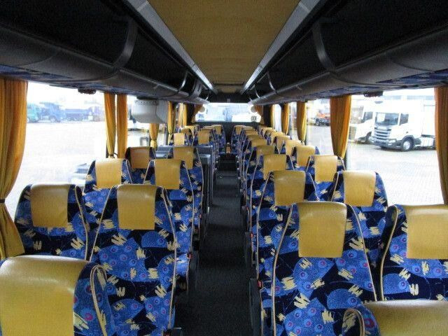 VDL Bova FHD 10-340, Euro 3, 40 Sitze, Schaltung - Távolsági busz: 3 kép. VDL Bova FHD 10-340, Euro 3, 40 Sitze, Schaltung - Távolsági busz: 3 kép.
