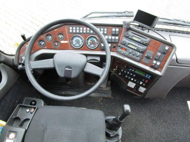 VDL Bova FHD 10-340, Euro 3, 40 Sitze, Schaltung - Távolsági busz: 4 kép. VDL Bova FHD 10-340, Euro 3, 40 Sitze, Schaltung - Távolsági busz: 4 kép.