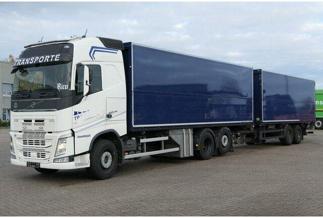 Volvo FH 460 6x2, Getränkezug, LBW, Böse, Lenk-Lift - Dobozos felépítményű teherautó: 2 kép. Volvo FH 460 6x2, Getränkezug, LBW, Böse, Lenk-Lift - Dobozos felépítményű teherautó: 2 kép.