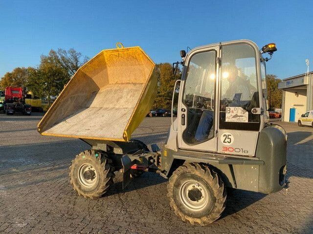 WACKER NEUSON Dumper, Kabine, Straßenzulassung, 1,75m³ - Csuklós dömper: 3 kép. WACKER NEUSON Dumper, Kabine, Straßenzulassung, 1,75m³ - Csuklós dömper: 3 kép.