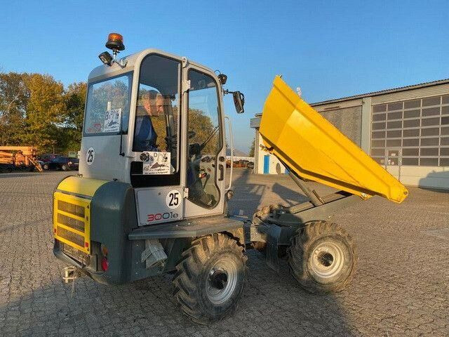 WACKER NEUSON Dumper, Kabine, Straßenzulassung, 1,75m³ - Csuklós dömper: 4 kép. WACKER NEUSON Dumper, Kabine, Straßenzulassung, 1,75m³ - Csuklós dömper: 4 kép.