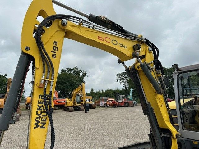Wacker Neuson 6003, Hydr. S.W.S., Hydr. Grabenlöffel - Minikotró: 5 kép. Wacker Neuson 6003, Hydr. S.W.S., Hydr. Grabenlöffel - Minikotró: 5 kép.