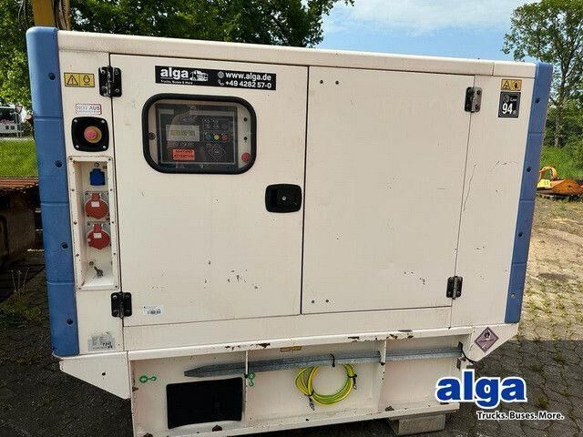 Wacker Wilson P33-2, 33kVA, Perkins, Stromgenerator - Áramfejlesztő: 1 kép. Wacker Wilson P33-2, 33kVA, Perkins, Stromgenerator - Áramfejlesztő: 1 kép.