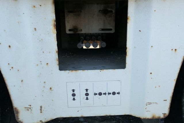 Pótkocsi mélybölcsős ZANDT AT-P300/durchgehendes Bett, 9,4 m. lang: 14 kép.