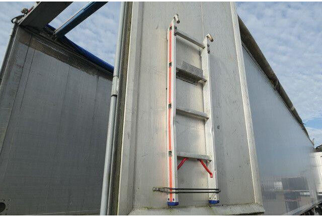 Félpótkocsi dobozos kraker CF-200, 8mm Boden, 92m³, Trichter, Luft-Lift,SAF: 6 kép.