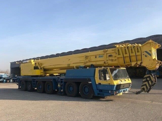 Grove GMK 6300 - Autódaru: 1 kép. Grove GMK 6300 - Autódaru: 1 kép.