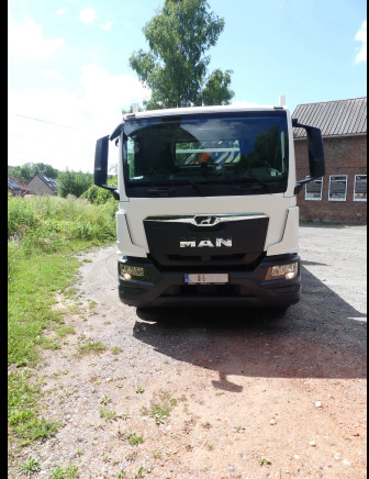 Camion plateau ridelle avec grue MAN TGM18,250 (2022-3.278 km) - Platós teherautó, Darus autó: 2 kép. Camion plateau ridelle avec grue MAN TGM18,250 (2022-3.278 km) - Platós teherautó, Darus autó: 2 kép.