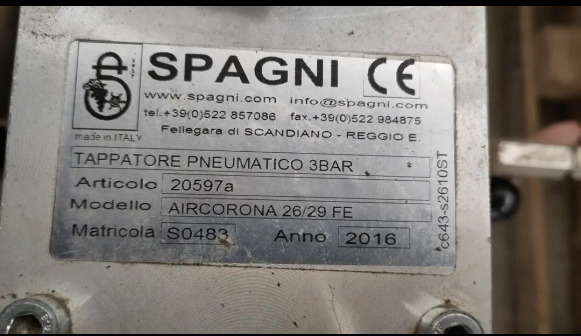 Capsuleuse pneumatique semi-automatique Spagni - Élelmiszer-feldolgozó gép: 3 kép. Capsuleuse pneumatique semi-automatique Spagni - Élelmiszer-feldolgozó gép: 3 kép.