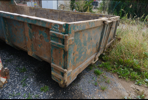 Container ouvert de 12m3 - Multiliftes konténer: 3 kép. Container ouvert de 12m3 - Multiliftes konténer: 3 kép.