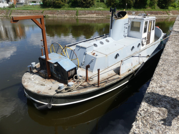 Bateau remorqueur 'Hommel - Egyéb gépek: 3 kép. Bateau remorqueur 'Hommel - Egyéb gépek: 3 kép.