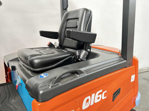 Noblelift FE4P16QC 2024 Chariot élévateur 1.6T fourches réglables électrique - Elektromos targonca: 5 kép. Noblelift FE4P16QC 2024 Chariot élévateur 1.6T fourches réglables électrique - Elektromos targonca: 5 kép.