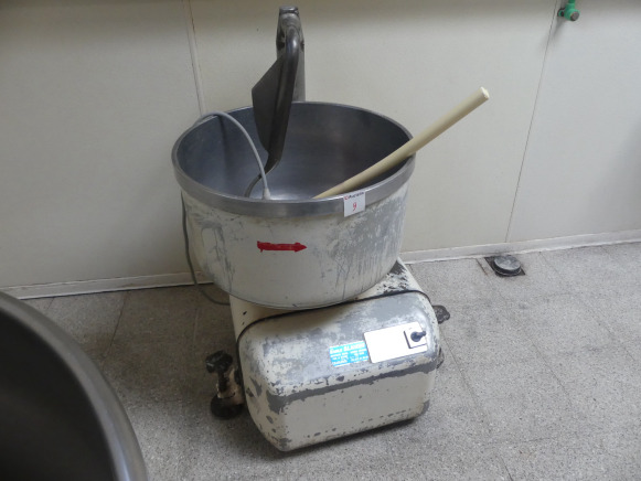 Pétrin à bras Kemper - Sütőipari gép: 2 kép. Pétrin à bras Kemper - Sütőipari gép: 2 kép.