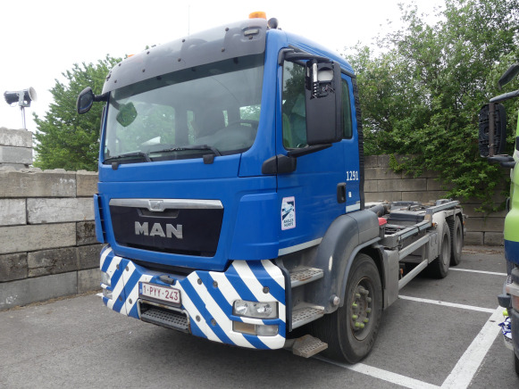 REF:1291 - Camion porte container MAN TGS (2014-500.187 km) - Cserefelépítményes teherautó: 1 kép. REF:1291 - Camion porte container MAN TGS (2014-500.187 km) - Cserefelépítményes teherautó: 1 kép.