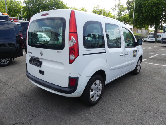REF:15396 - Voiture Renault Kangoo 1.5 D (2011-85.809 km) - Terepjáró/ SUV: 4 kép. REF:15396 - Voiture Renault Kangoo 1.5 D (2011-85.809 km) - Terepjáró/ SUV: 4 kép.