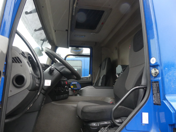 REF:61-BDT-1 - Camion poubelle DAF CF 290 FAG (2014-364.476 km) - Szemetesautó: 5 kép. REF:61-BDT-1 - Camion poubelle DAF CF 290 FAG (2014-364.476 km) - Szemetesautó: 5 kép.