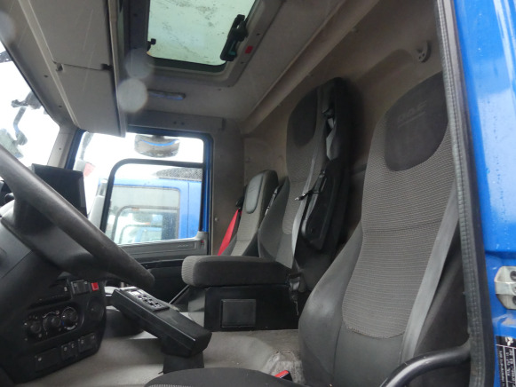 REF:66-BDT-7 - Camion poubelle DAF CF 290 FAG (2014-222.764 km) - Szemetesautó: 5 kép. REF:66-BDT-7 - Camion poubelle DAF CF 290 FAG (2014-222.764 km) - Szemetesautó: 5 kép.