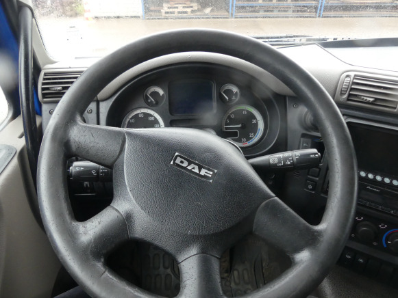 REF:BZ-DF-46 - Camion poubelle DAF FAG CF75 (2011-333.637 km) - Szemetesautó: 5 kép. REF:BZ-DF-46 - Camion poubelle DAF FAG CF75 (2011-333.637 km) - Szemetesautó: 5 kép.