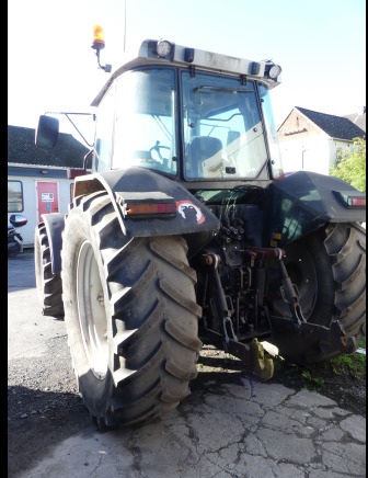 Traktor Tracteur agricole Massey Ferguson 6180-4: 10 kép.