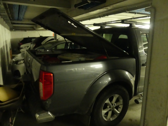 Voiture Nissan NAVARA 2.5 (2012-237.396 km) - Autó: 4 kép. Voiture Nissan NAVARA 2.5 (2012-237.396 km) - Autó: 4 kép.