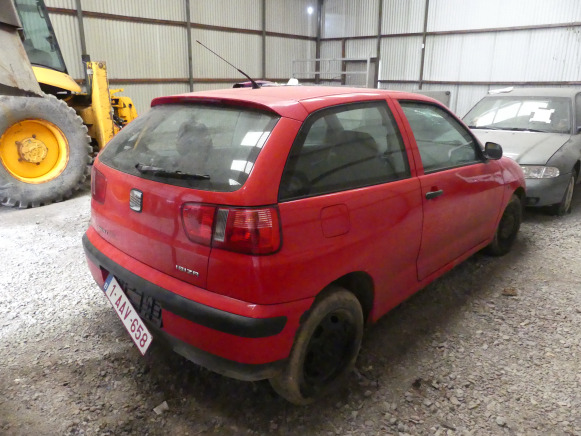 Voiture Seat IBIZA - Autó: 3 kép. Voiture Seat IBIZA - Autó: 3 kép.