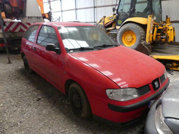 Voiture Seat IBIZA - Autó: 2 kép. Voiture Seat IBIZA - Autó: 2 kép.
