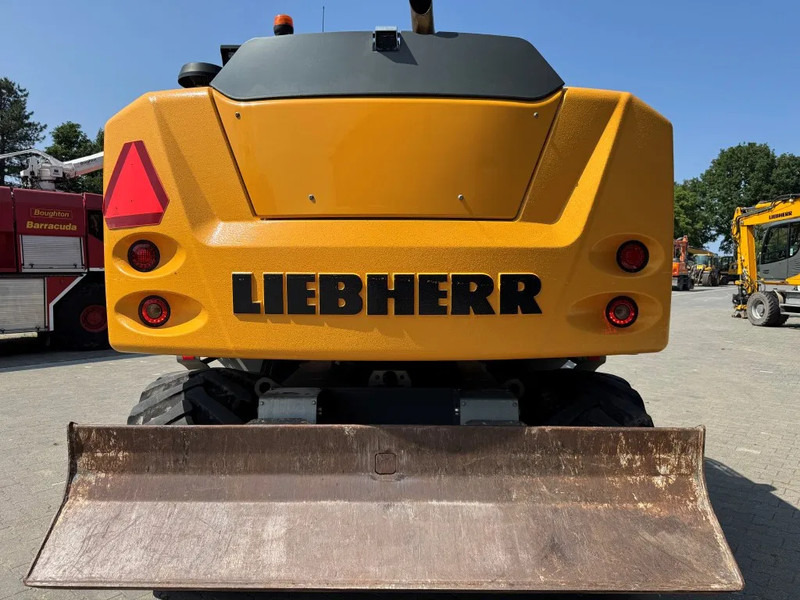 Liebherr A914 2019 7300 uur !! NL MACHINE !! - Gumikerekes kotró: 5 kép. Liebherr A914 2019 7300 uur !! NL MACHINE !! - Gumikerekes kotró: 5 kép.