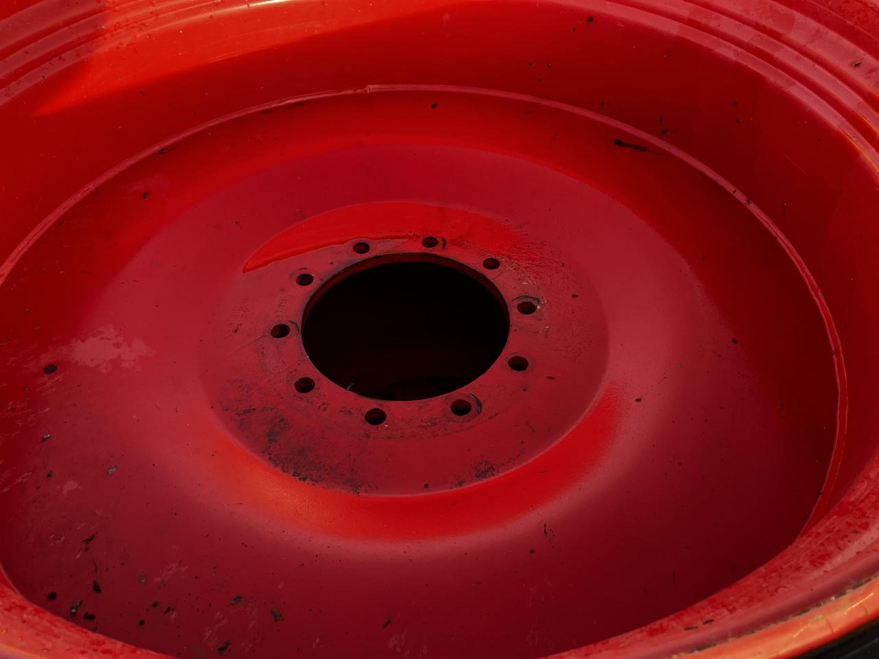 Alliance 520/85R46 VF - Gumiabroncs - Mezőgazdasági gépek: 4 kép. Alliance 520/85R46 VF - Gumiabroncs - Mezőgazdasági gépek: 4 kép.