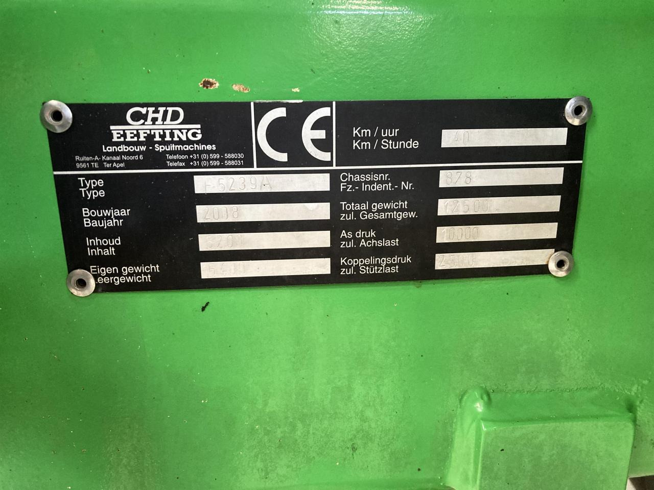 CHD F 5239 A - Vontatott permetezők: 3 kép. CHD F 5239 A - Vontatott permetezők: 3 kép.