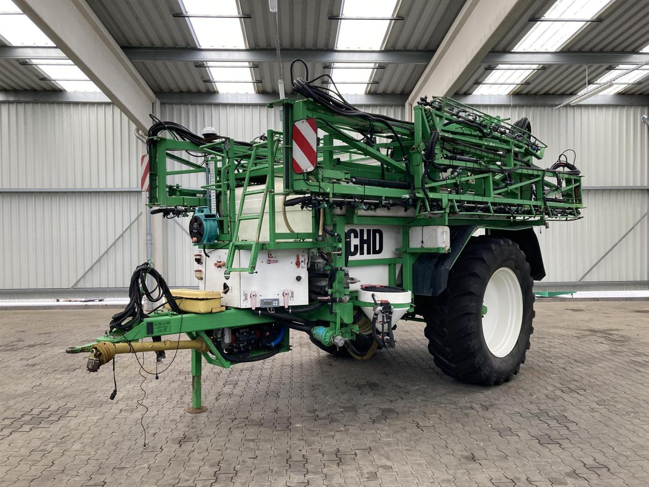 CHD F 5239 A - Vontatott permetezők: 1 kép. CHD F 5239 A - Vontatott permetezők: 1 kép.