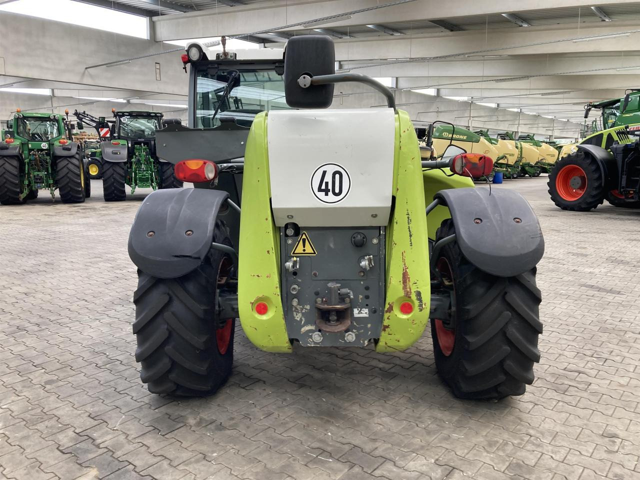 CLAAS Scorpion 9040 VariPower - Teleszkópos rakodó: 5 kép. CLAAS Scorpion 9040 VariPower - Teleszkópos rakodó: 5 kép.