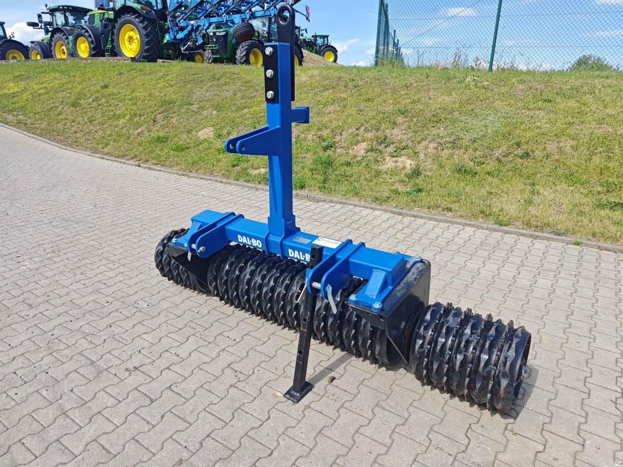 Dalbo Combiflex 250 - Henger: 2 kép. Dalbo Combiflex 250 - Henger: 2 kép.