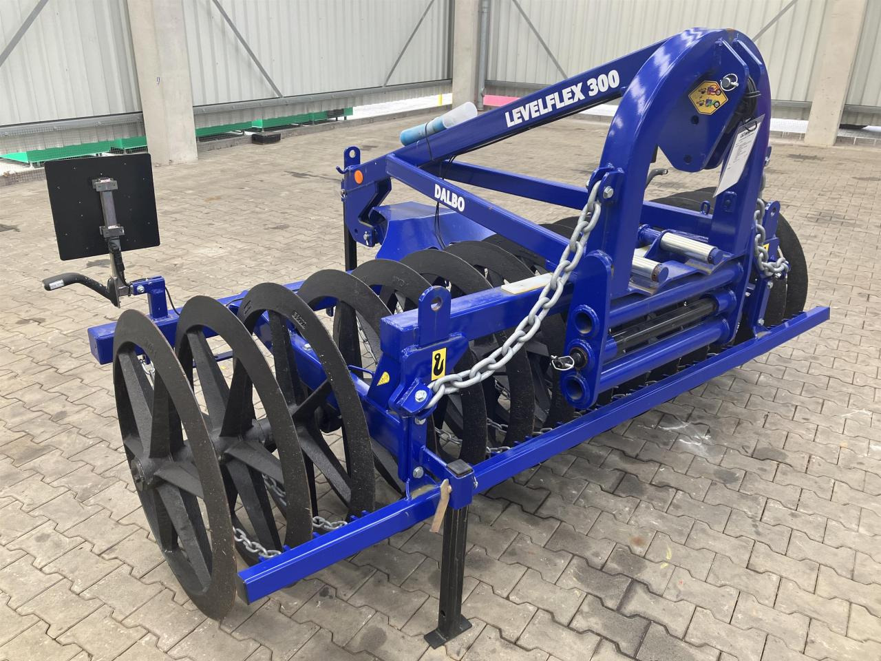 Dalbo LEVELFLEX 300 - Mezőgazdasági hengerek: 2 kép. Dalbo LEVELFLEX 300 - Mezőgazdasági hengerek: 2 kép.