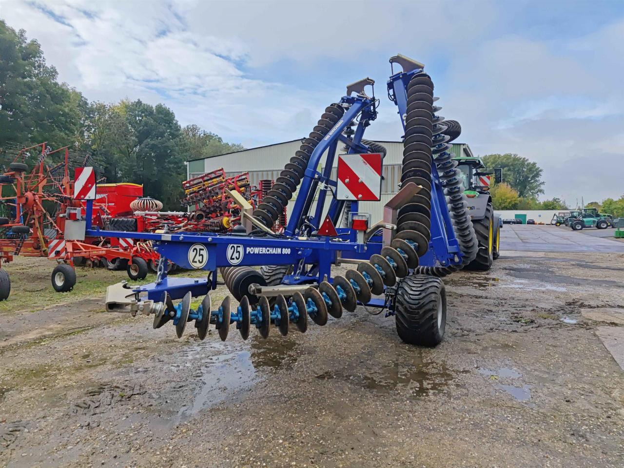 Dalbo POWERCHAIN 800 - Tárcsás borona: 3 kép. Dalbo POWERCHAIN 800 - Tárcsás borona: 3 kép.