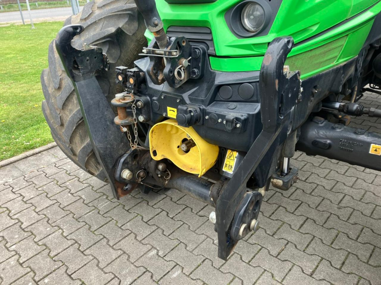 Traktor Deutz-Fahr 6215 TTV: 12 kép.