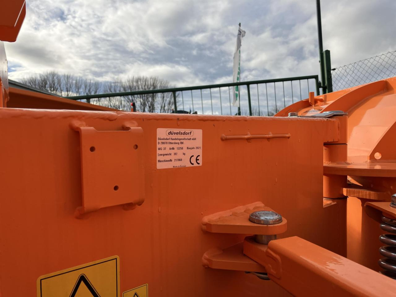 Düvelsdorf DSK AFS 2,50 m - Kanál: 2 kép. Düvelsdorf DSK AFS 2,50 m - Kanál: 2 kép.