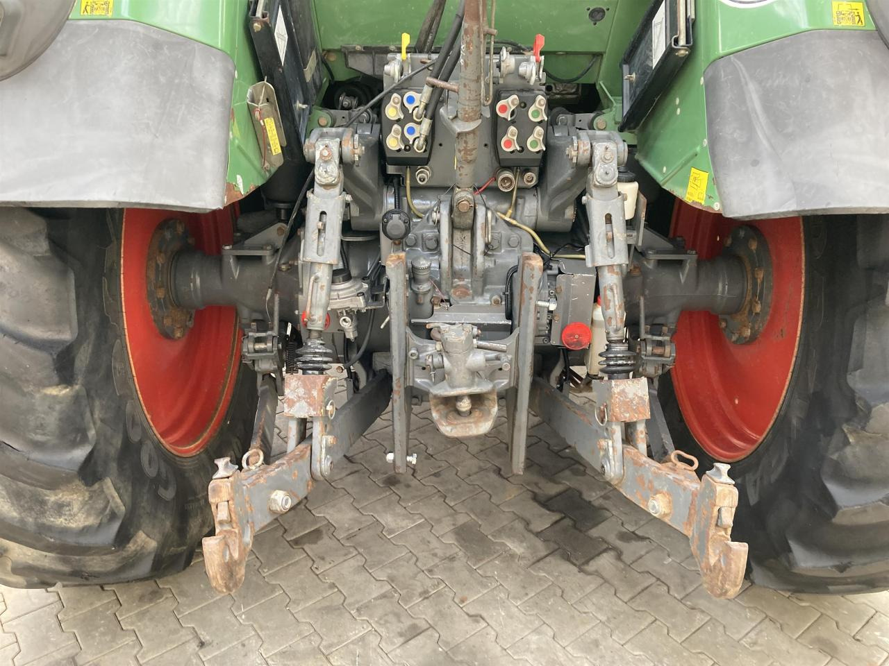 Traktor Fendt 818 Vario TMS: 8 kép.