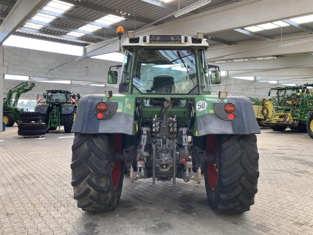 Traktor Fendt 818 Vario TMS: 7 kép.