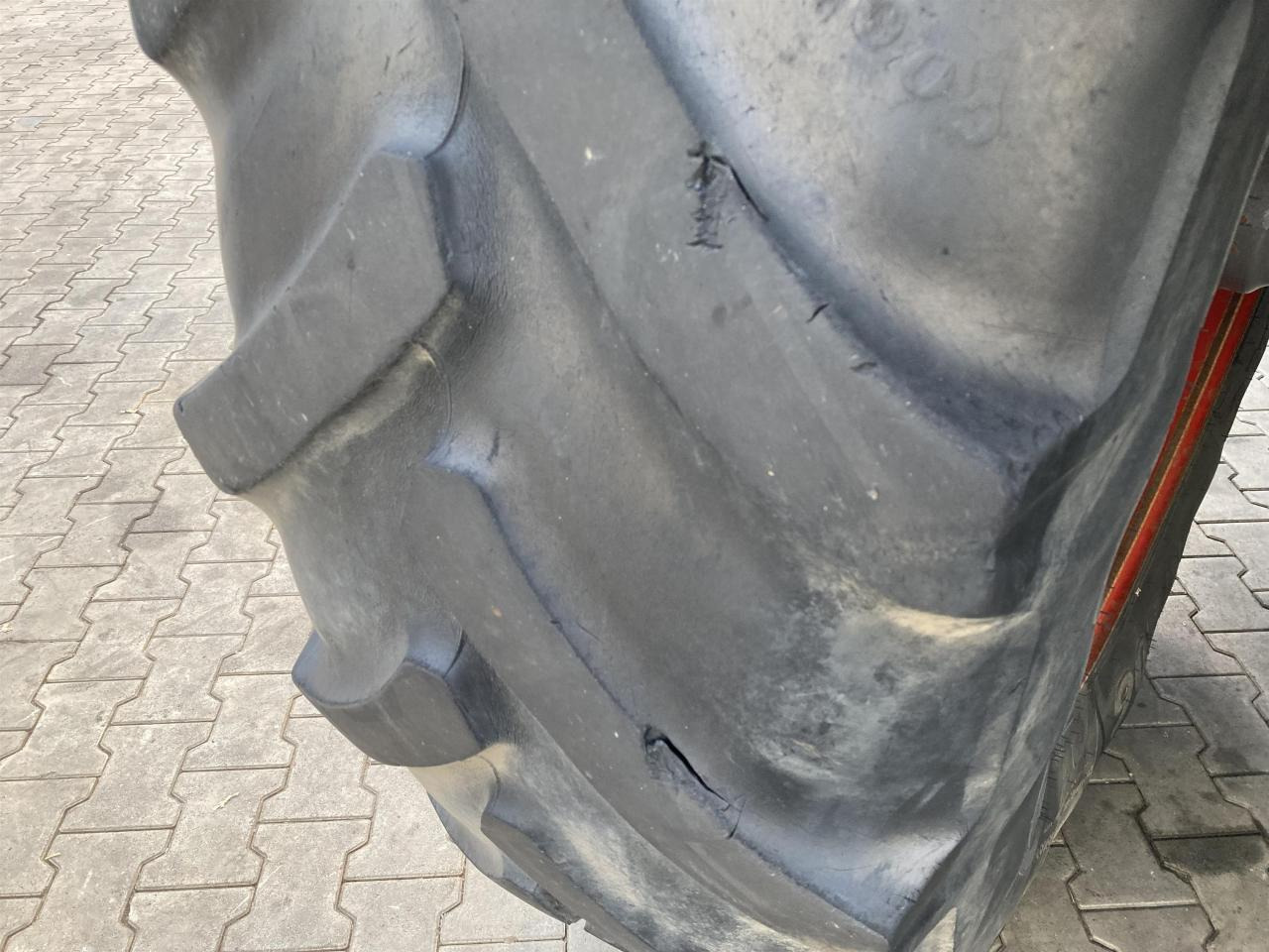 Traktor Fendt 818 Vario TMS: 9 kép.