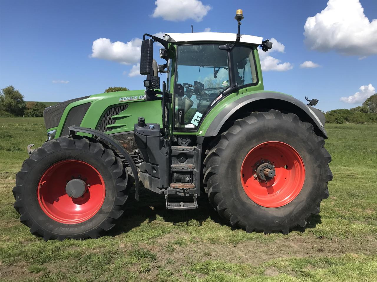 Fendt 828 Vario - Traktor: 1 kép. Fendt 828 Vario - Traktor: 1 kép.