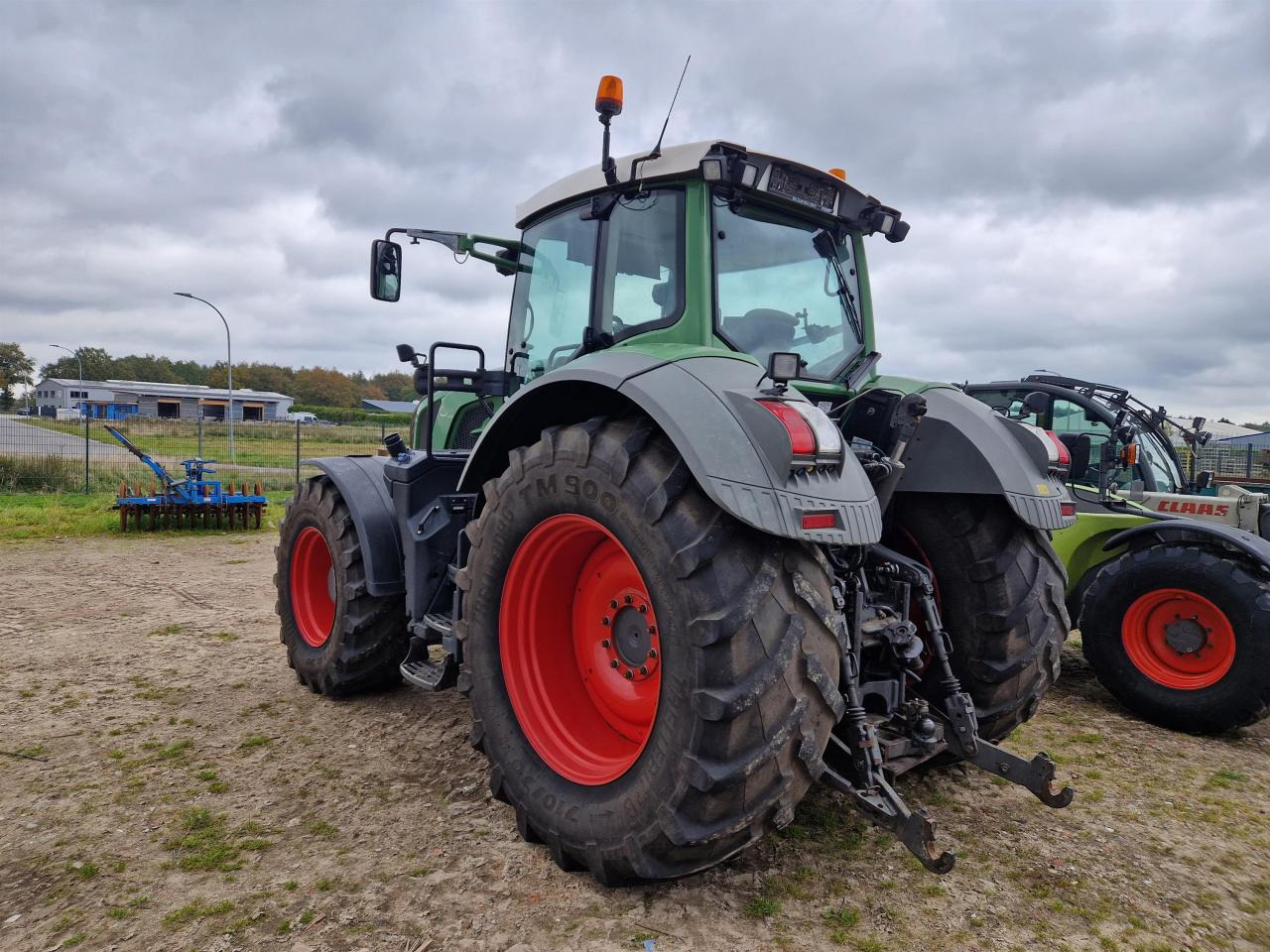 Fendt 828 Vario SCR - Traktor: 4 kép. Fendt 828 Vario SCR - Traktor: 4 kép.